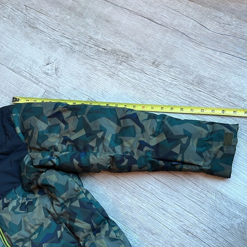 Spyder Clutch Ski Jacket Camo‎ Size 20